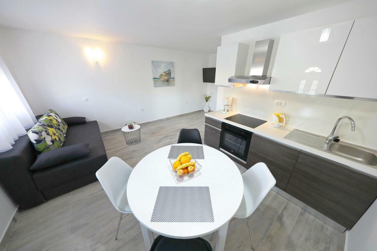Apartmani Neva, Pridraga Екстер'єр фото